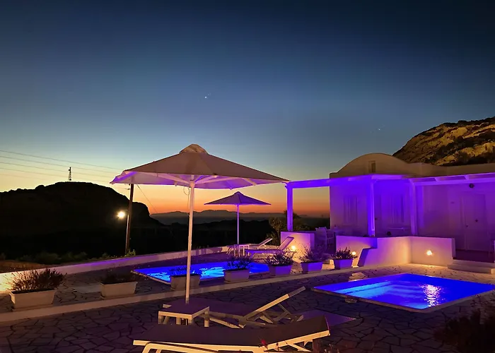 Katharos Pool Villas